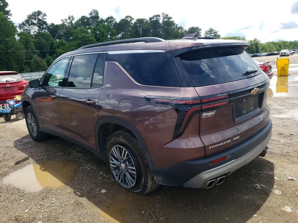 2024 CHEVROLET TRAVERSE LT 2