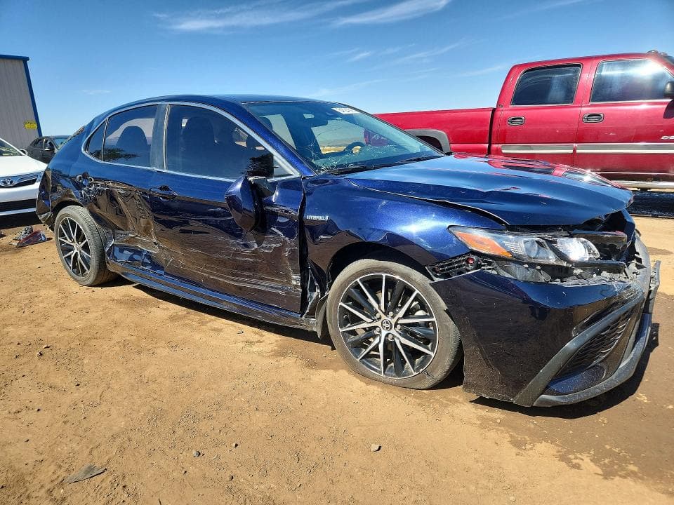2021 TOYOTA CAMRY SE SE 4