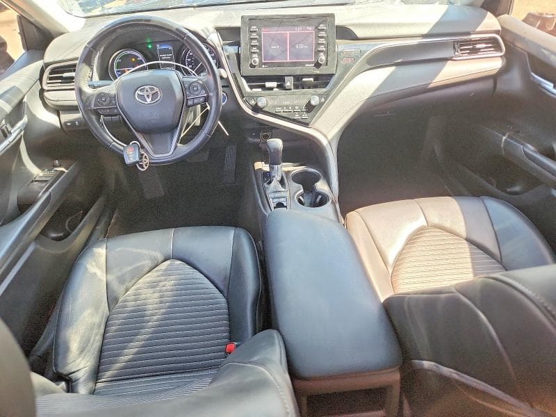 2021 TOYOTA CAMRY SE SE 8