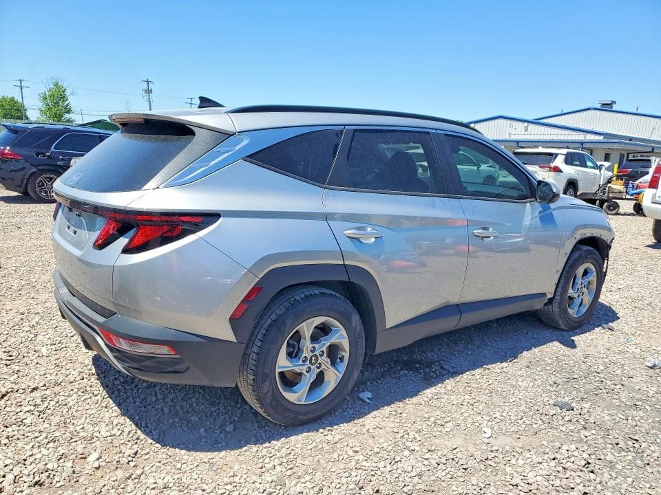 2024 HYUNDAI TUCSON SEL 3
