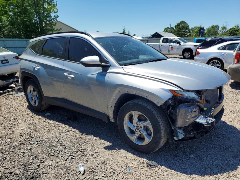 2024 HYUNDAI TUCSON SEL 4