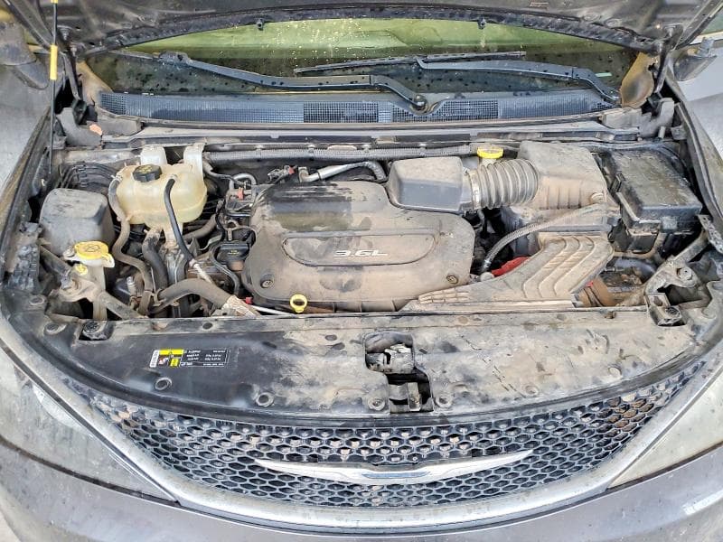 2017 CHRYSLER PACIFICA LX 13