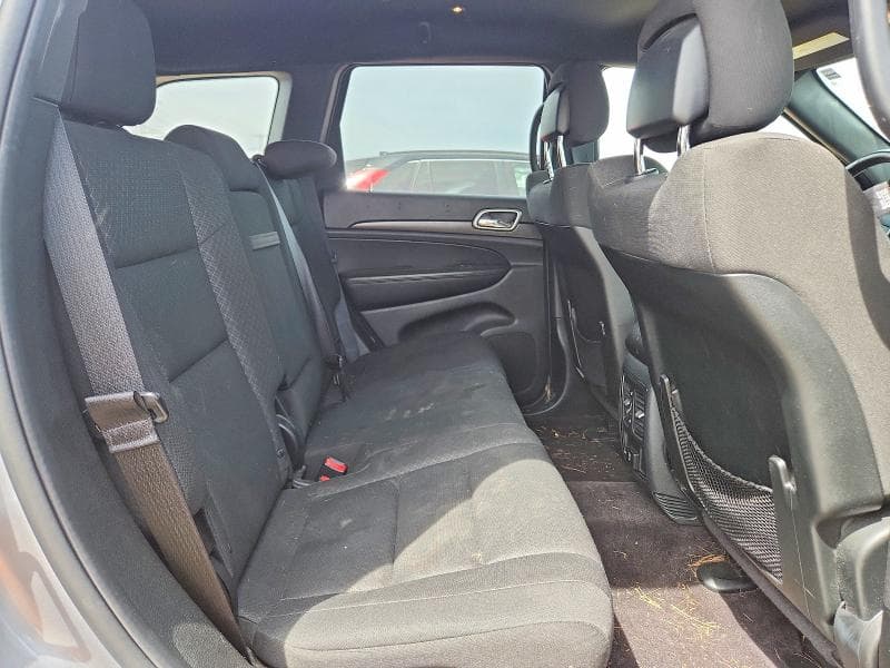 2018 JEEP GRAND CHEROKEE LAREDO 10