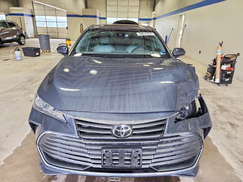2020 TOYOTA AVALON XLE 5
