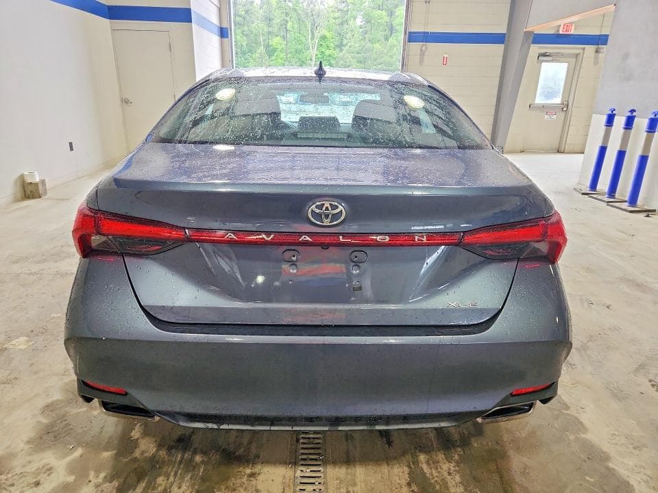 2020 TOYOTA AVALON XLE 6
