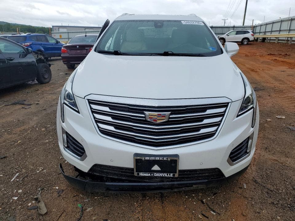 2017 CADILLAC XT5 LUXURY 5