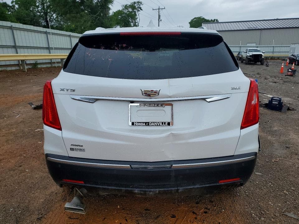 2017 CADILLAC XT5 LUXURY 6