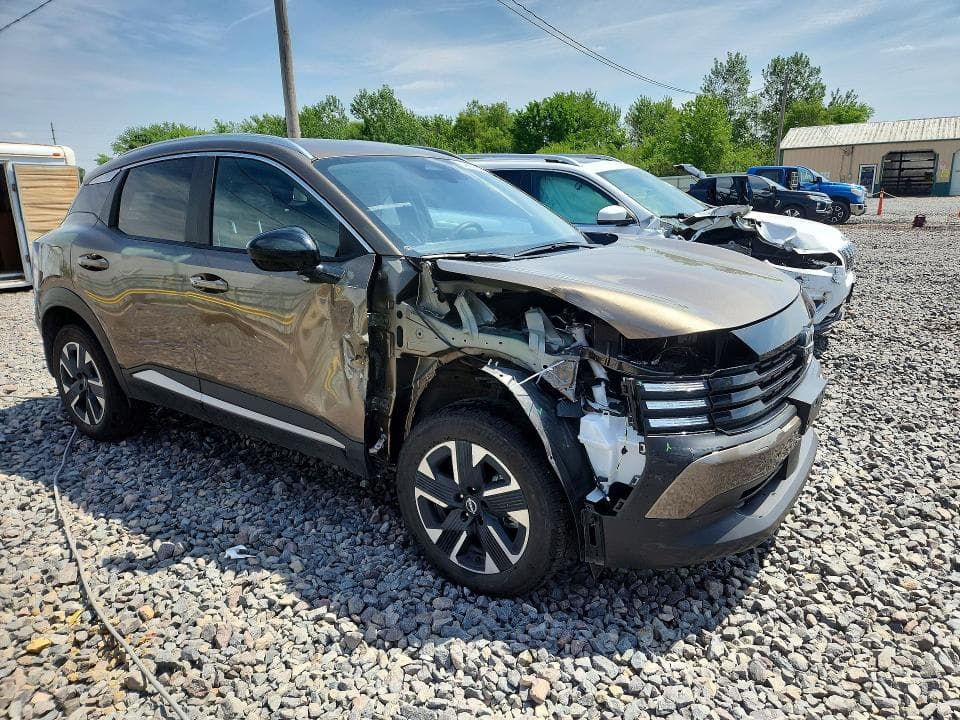 2026 NISSAN KICKS SV 4