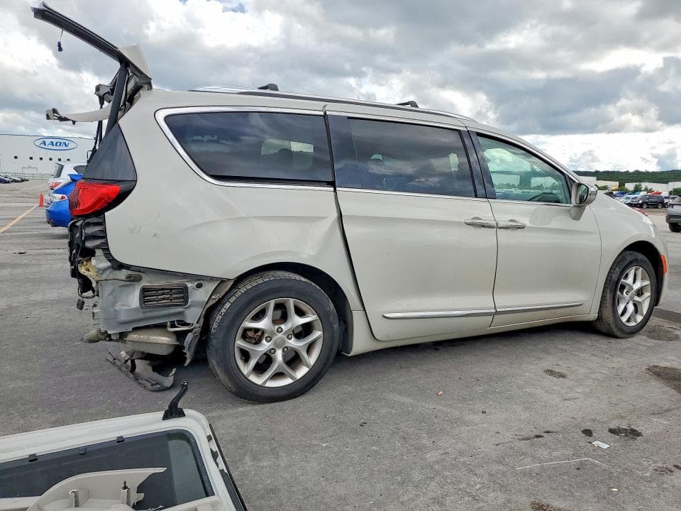 2020 CHRYSLER PACIFICA LIMITED LIMITED 3