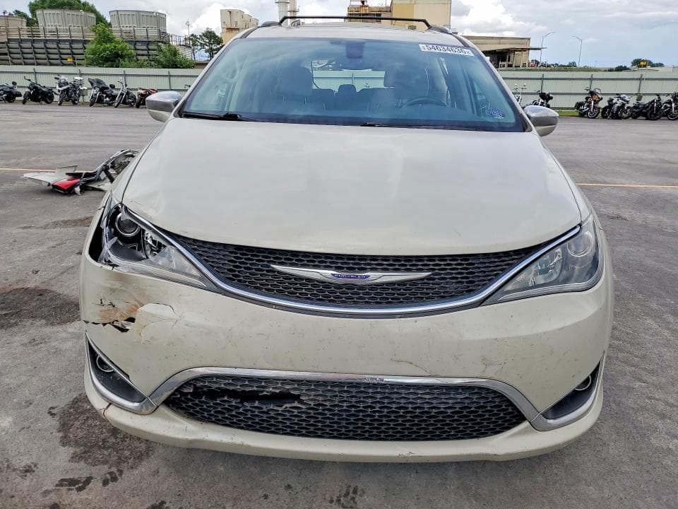 2020 CHRYSLER PACIFICA LIMITED LIMITED 5