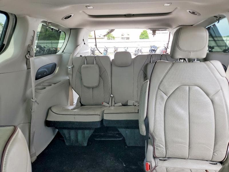 2020 CHRYSLER PACIFICA LIMITED LIMITED 10