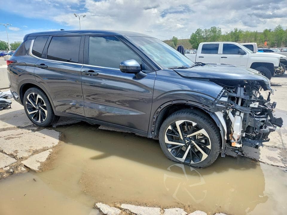 2024 MITSUBISHI OUTLANDER SE SE 4