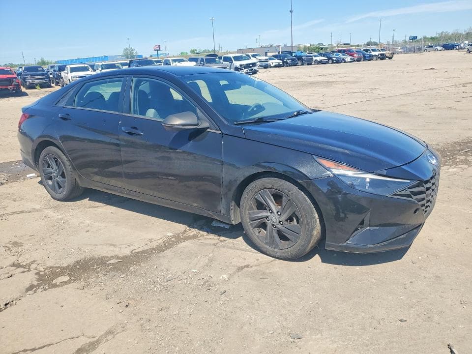 2021 HYUNDAI ELANTRA SEL 4