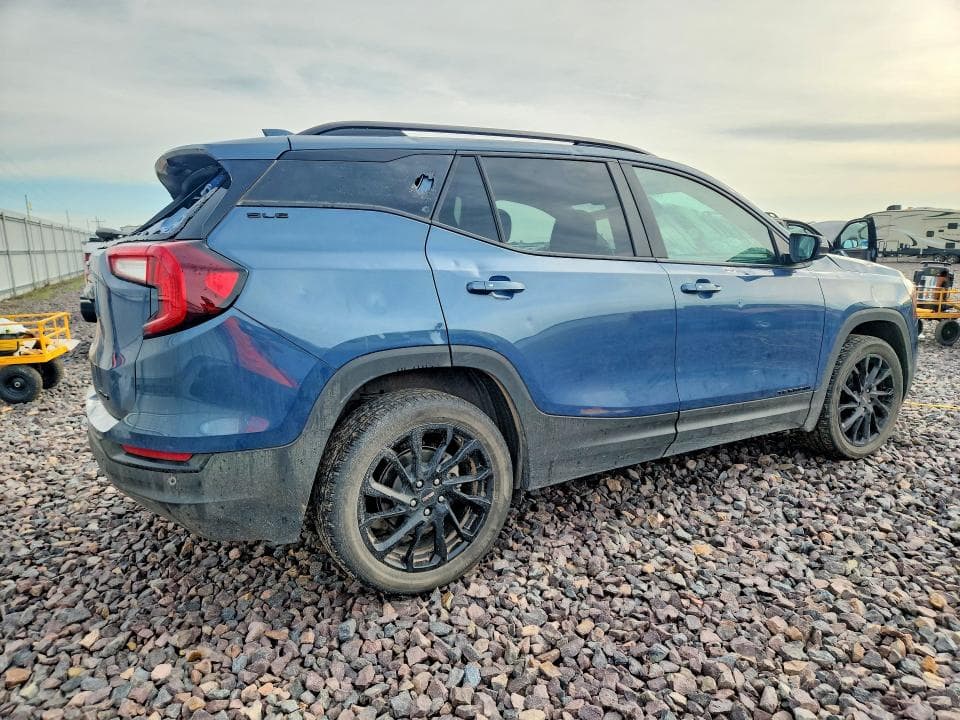 2024 GMC TERRAIN SLE 3