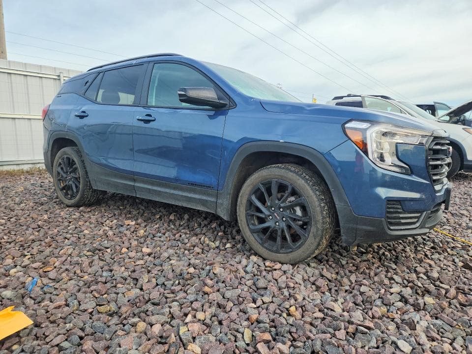 2024 GMC TERRAIN SLE 4