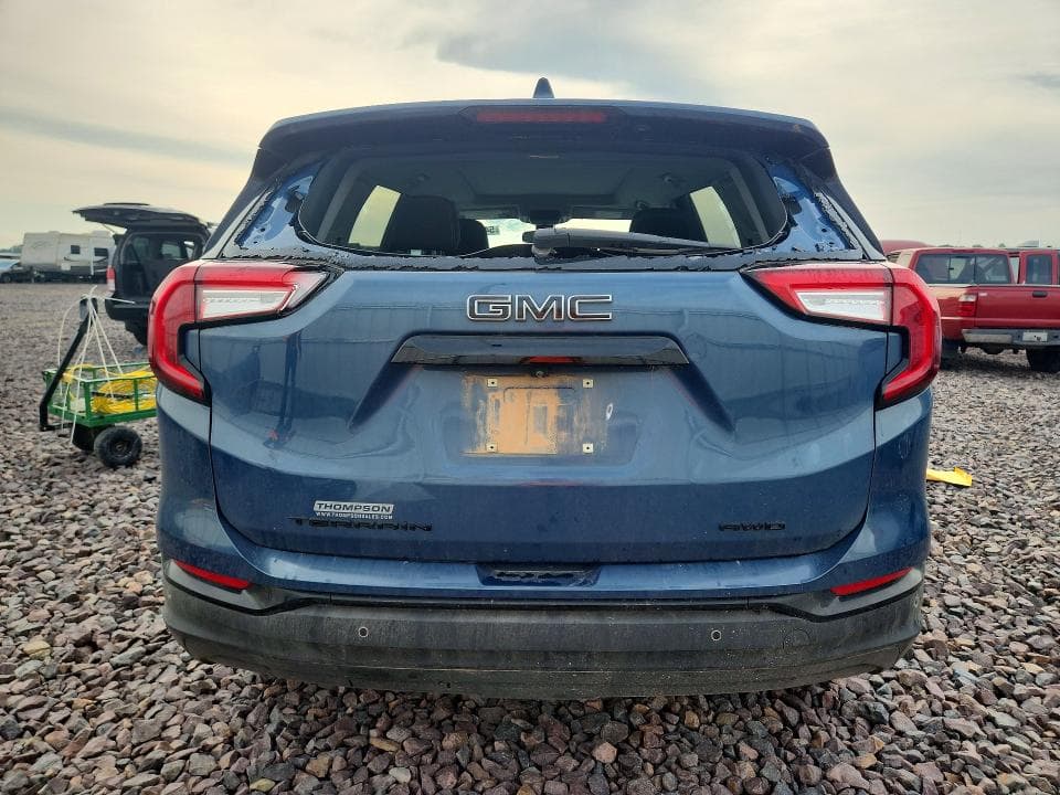 2024 GMC TERRAIN SLE 6