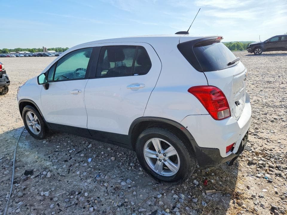 2021 CHEVROLET TRAX LS 2