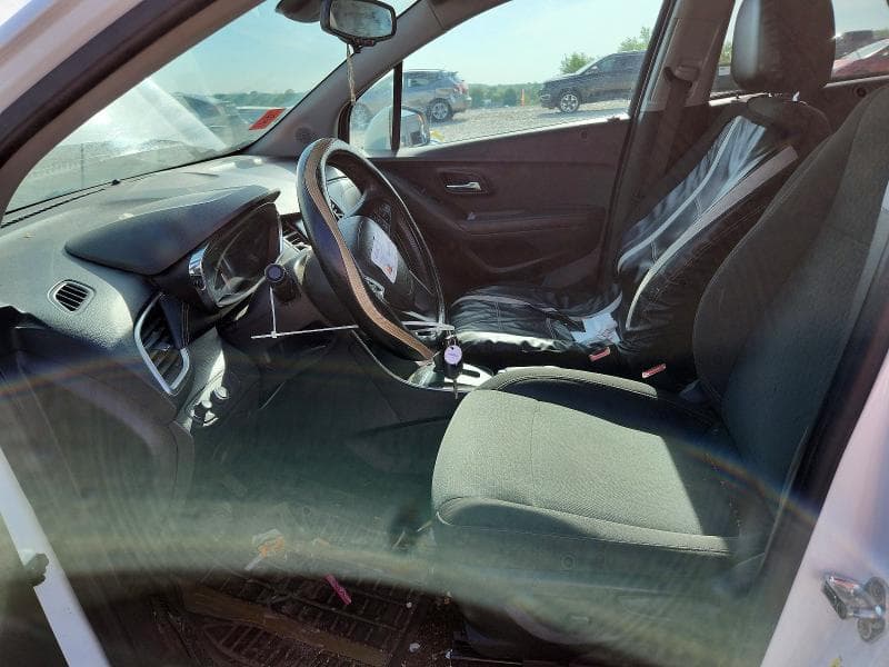 2021 CHEVROLET TRAX LS 7