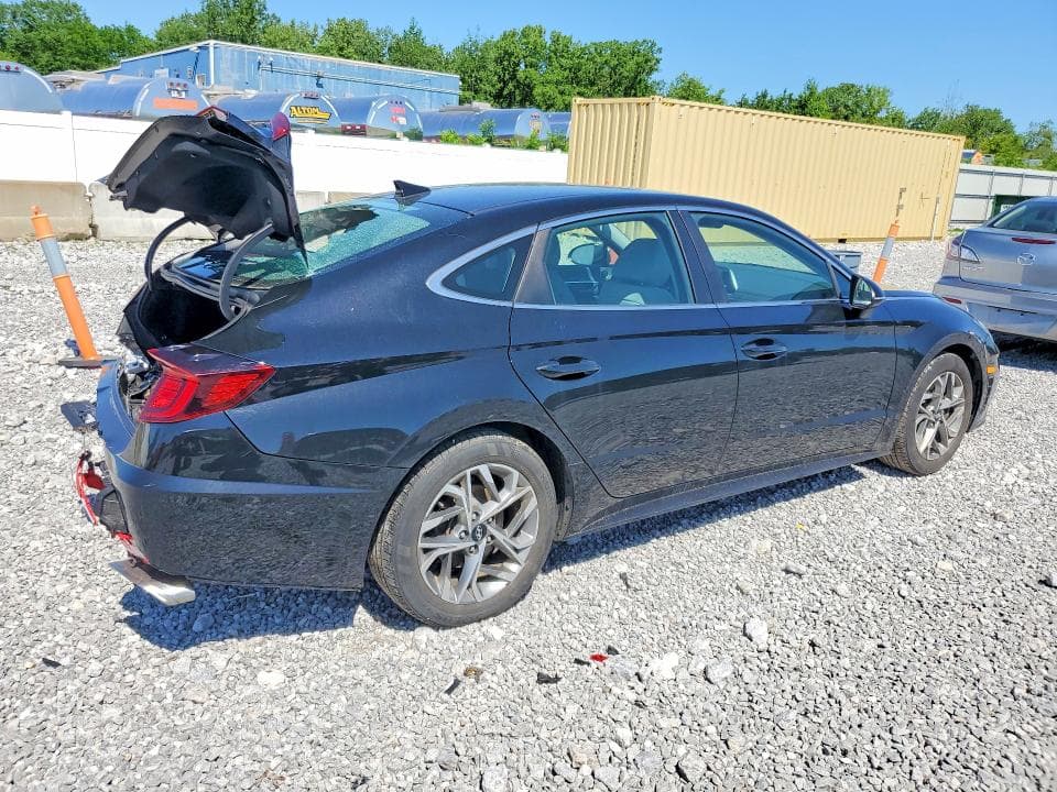 2020 HYUNDAI SONATA SEL 3