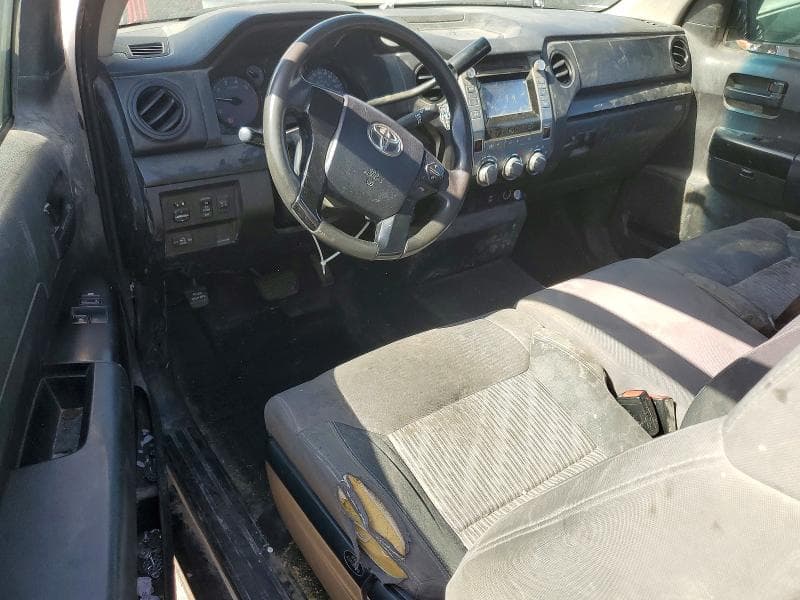 2017 TOYOTA TUNDRA SR 8