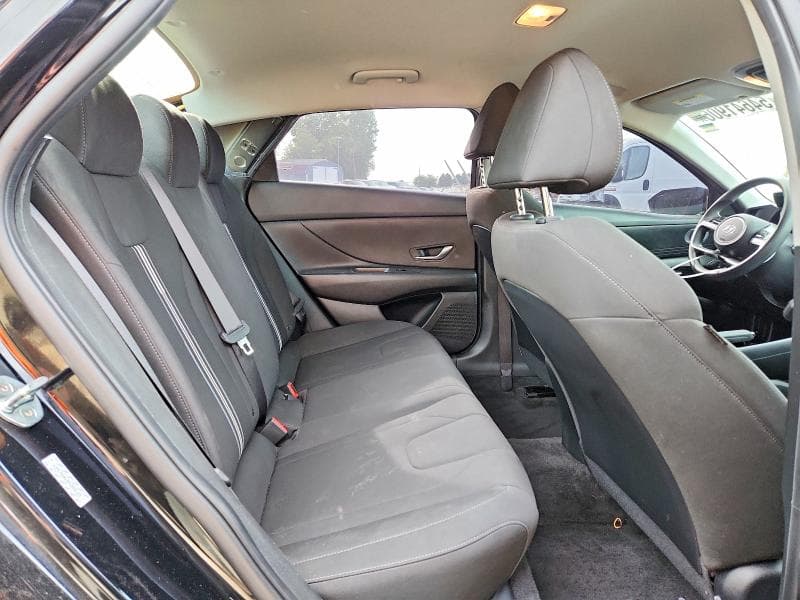 2023 HYUNDAI ELANTRA SEL 10