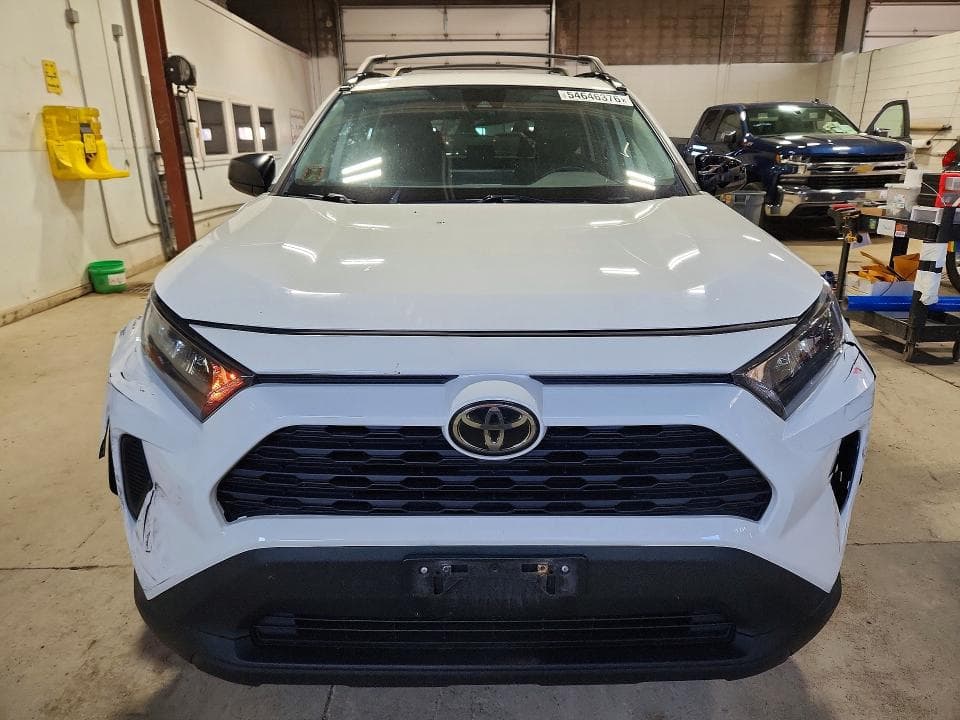 2019 TOYOTA RAV4 LE LE 5