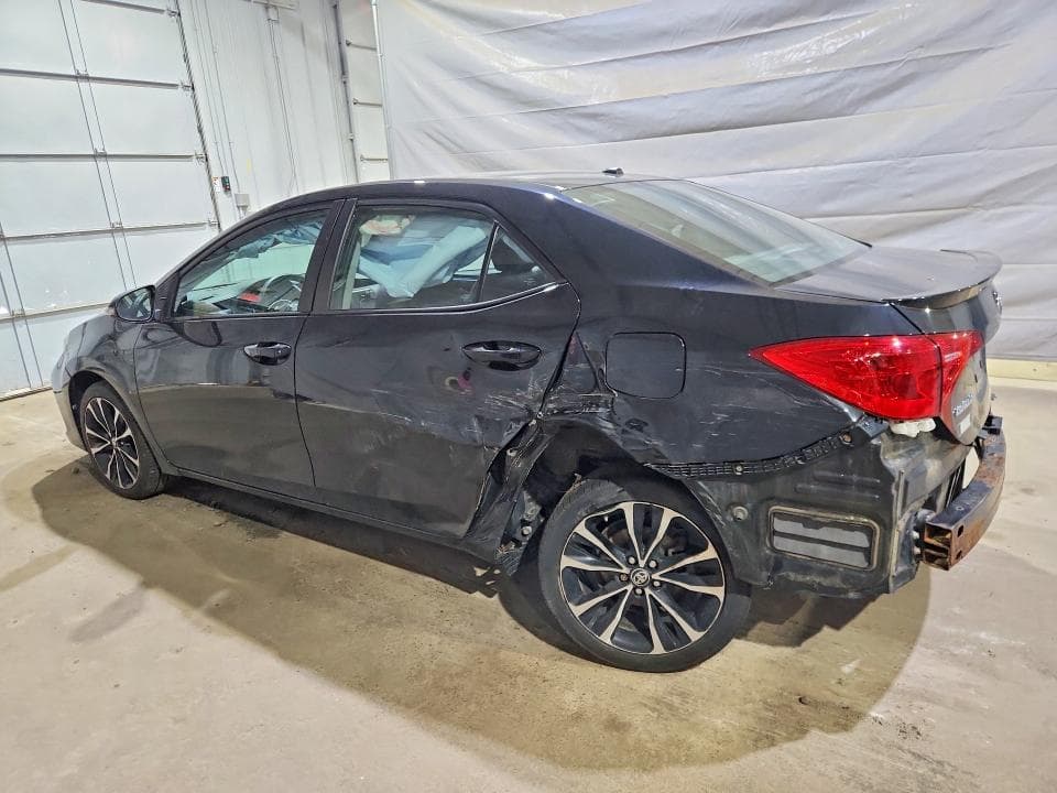 2017 TOYOTA COROLLA SE SE 2