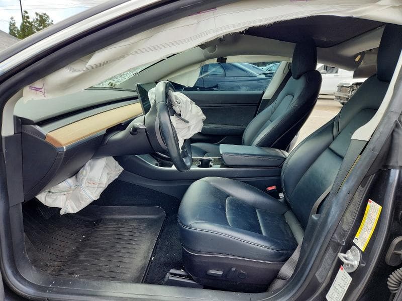 2018 TESLA MODEL 3 7