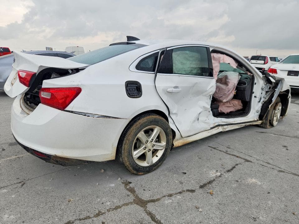 2022 CHEVROLET MALIBU LS 3