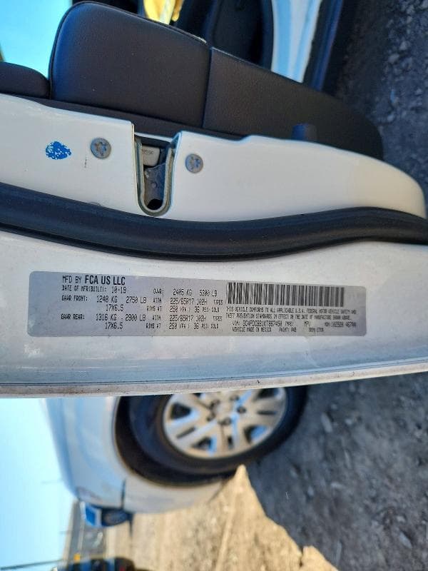 2019 DODGE JOURNEY SE 13