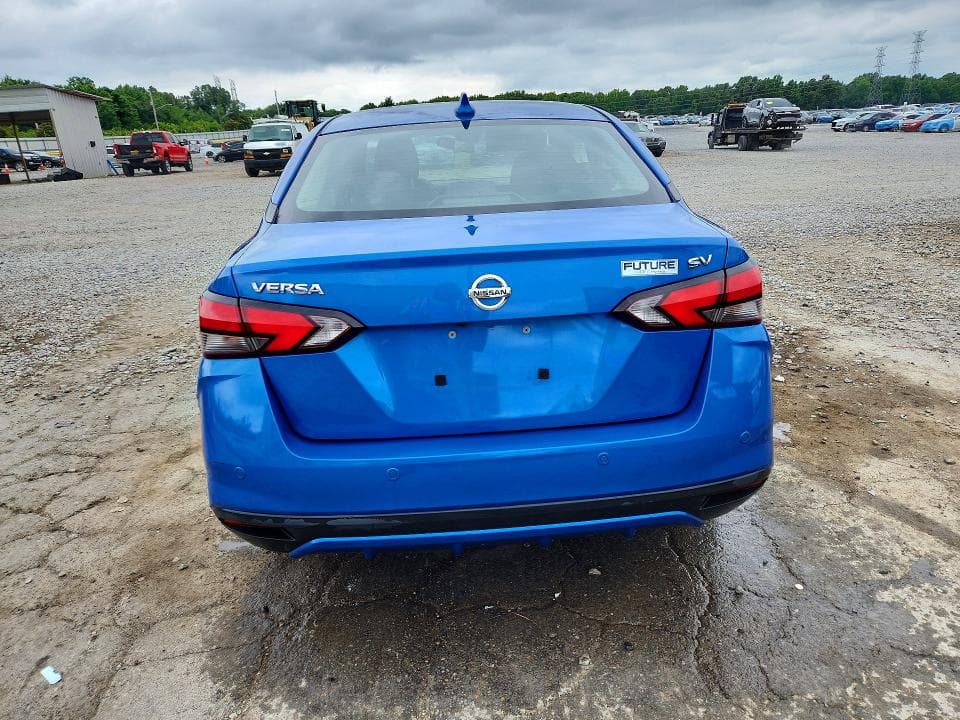 2021 NISSAN VERSA SV 6