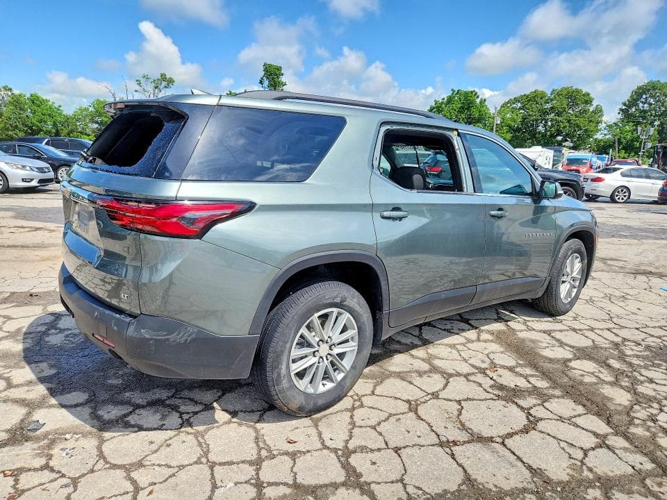 2023 CHEVROLET TRAVERSE LT 3
