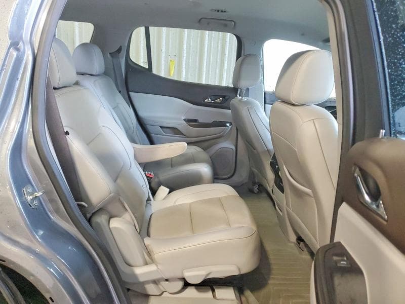 2022 GMC ACADIA SLT 11