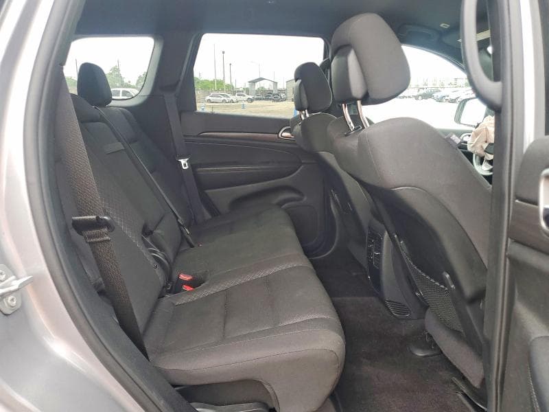 2018 JEEP GRAND CHEROKEE LAREDO 10
