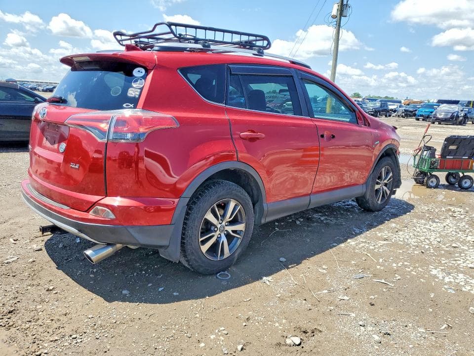 2016 TOYOTA RAV4 XLE XLE 3