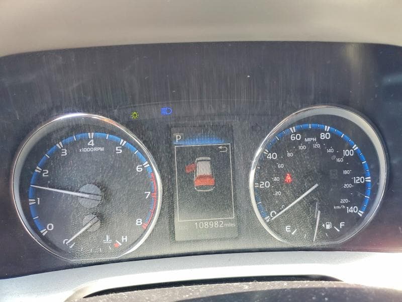 2016 TOYOTA RAV4 XLE XLE 9