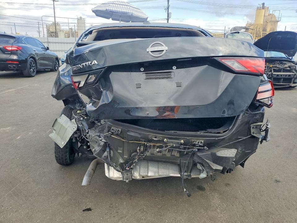 2025 NISSAN SENTRA SV 6