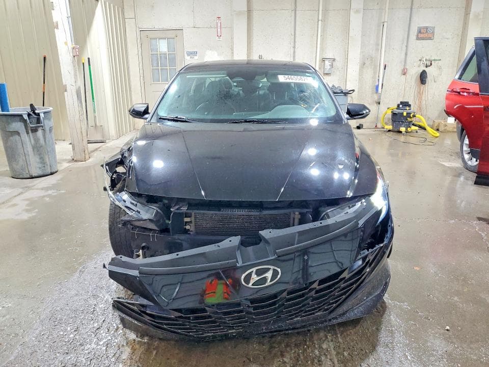 2021 HYUNDAI ELANTRA LIMITED 5