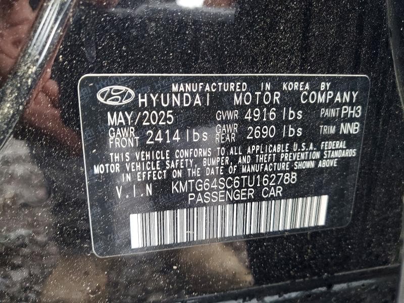 2026 GENESIS G70 2.5T STANDARD 12