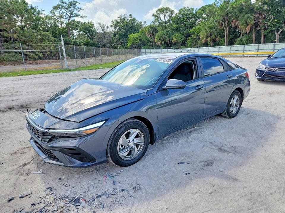 2026 HYUNDAI ELANTRA SE - 1