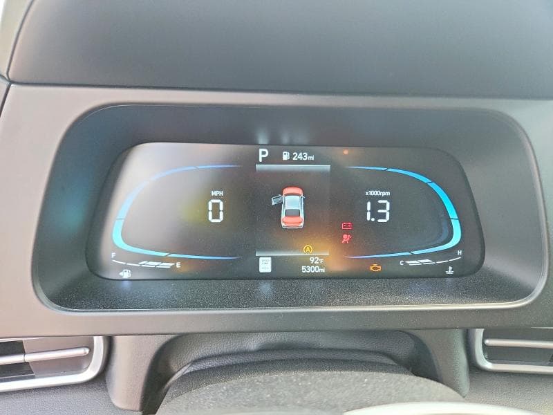 2026 HYUNDAI ELANTRA SE 9