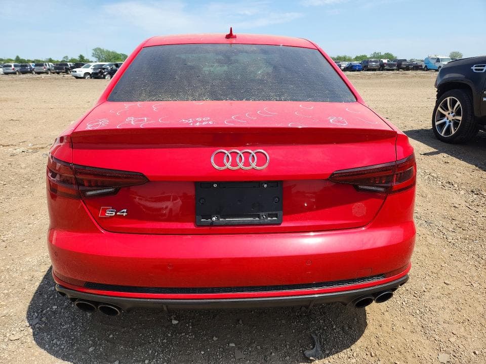 2019 AUDI S4 6