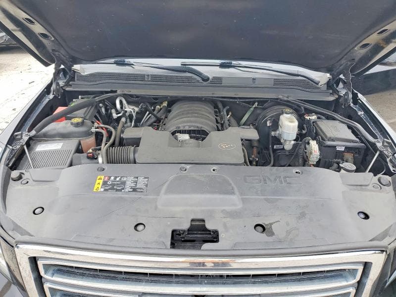 2019 GMC YUKON SLT 12