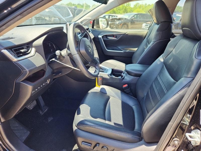 2020 TOYOTA RAV4 LIMITED LIMITED 7