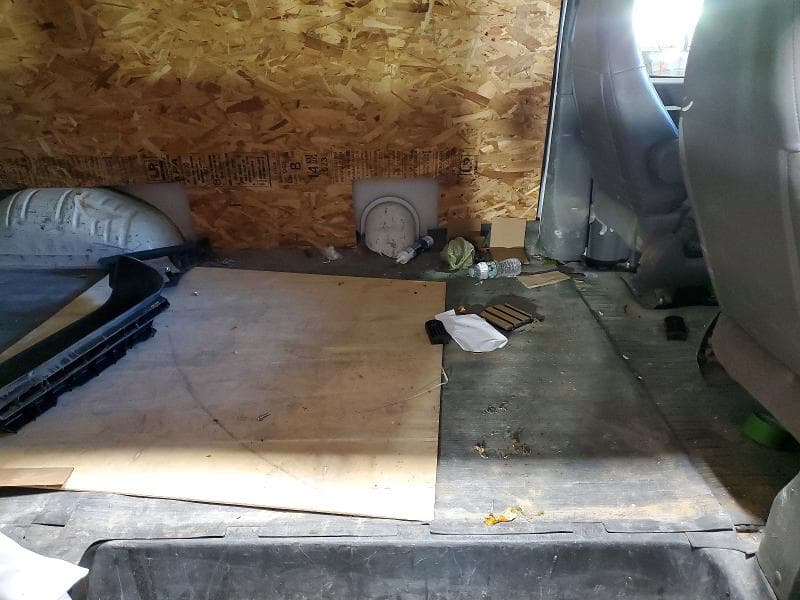 2017 CHEVROLET EXPRESS 2500 CARGO DELIVERY VAN 11
