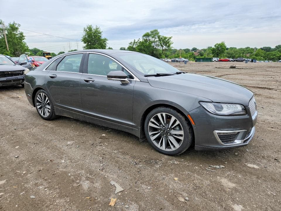 2020 LINCOLN MKZ RESERVE 4