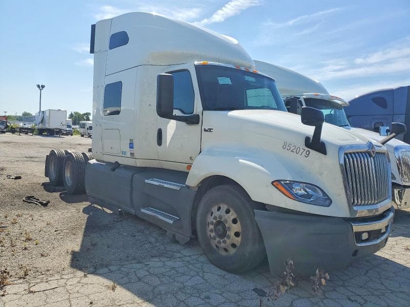 2020 INTERNATIONAL LT625 SEMI TRUCK