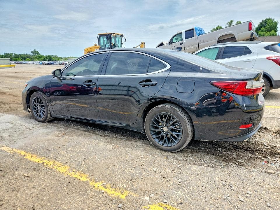 2017 LEXUS ES 350 2