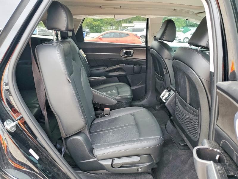 2024 KIA SORENTO X-LINE SX 11