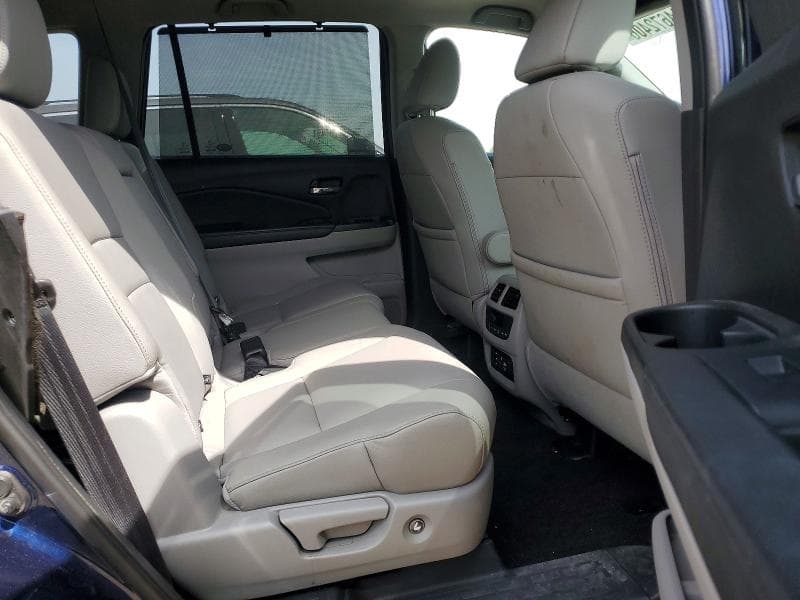 2016 HONDA PILOT EXL 11